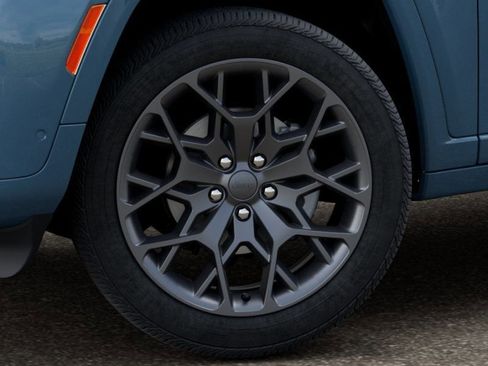 New 2026 Jeep Grand Cherokee L Summit AWD/4WD image 8