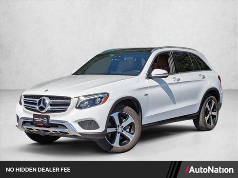 Used 2016 Mercedes-Benz GLC 300 4MATIC image 1