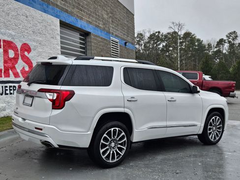 Used 2021 GMC Acadia Denali image 7