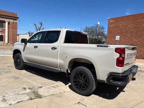 New 2026 Chevrolet Silverado 1500 Custom Trail Boss w/ Dark Appearance Package AWD/4WD image 5