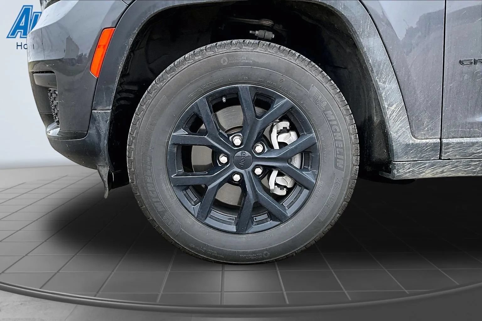 Used 2025 Jeep Grand Cherokee L Altitude AWD/4WD image 31