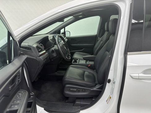 Used 2025 Honda Odyssey Sport-L image 9
