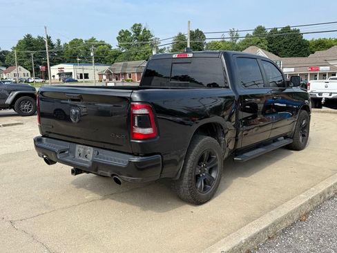 Used 2022 RAM 1500 Big Horn AWD/4WD image 6