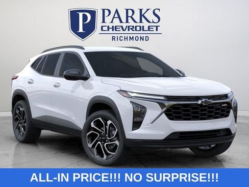 New 2026 Chevrolet Trax RS w/ Driver Confidence Package FWD image 2