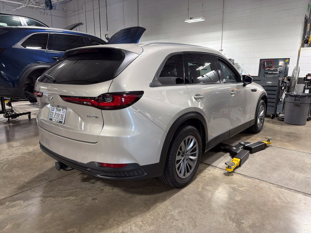 Used 2024 MAZDA CX-90 3.3 Turbo w/ Preferred Package AWD/4WD image 11