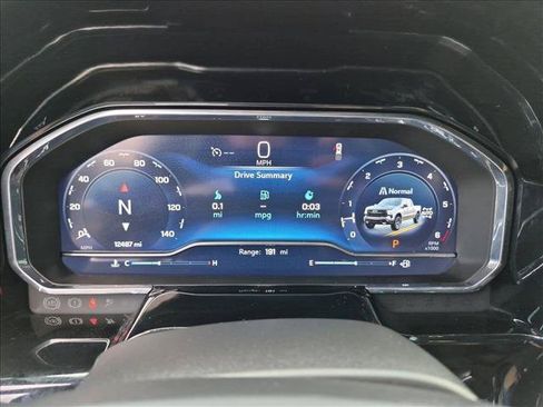 Used 2025 Chevrolet Silverado 1500 LT Trail Boss w/ LT Trail Boss Premium Package AWD/4WD image 11