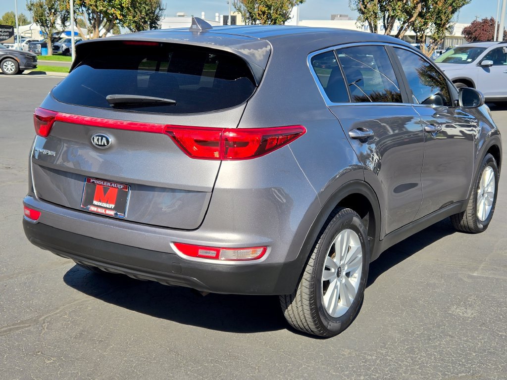 Used 2019 Kia Sportage LX AWD/4WD image 3