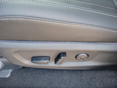 Used 2026 INFINITI QX60 Luxe w/ Cargo Package AWD/4WD image 18