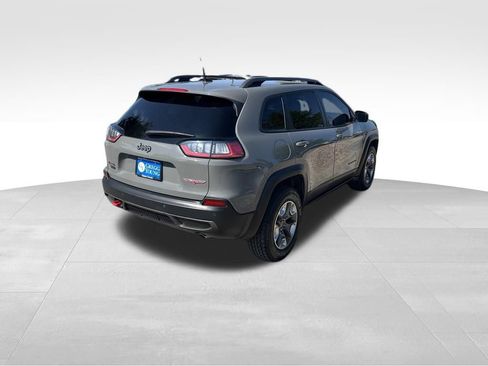 Used 2019 Jeep Cherokee Trailhawk w/ Cold Weather Group AWD/4WD image 7