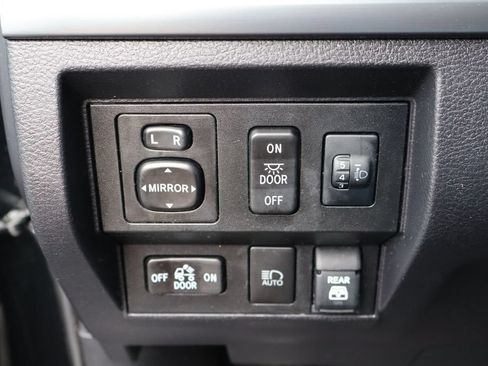 Used 2021 Toyota Tundra TRD Pro AWD/4WD image 34