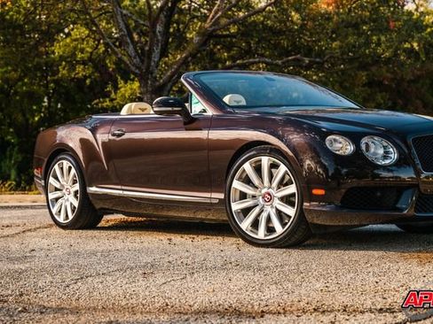 Used 2015 Bentley Continental GT image 37