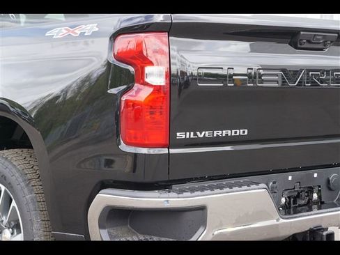 New 2026 Chevrolet Silverado 1500 LT AWD/4WD image 25