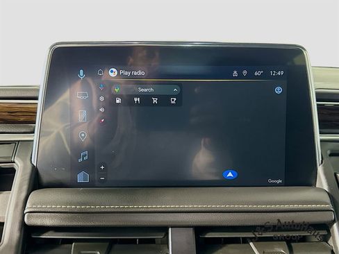 Used 2023 Chevrolet Suburban Premier AWD/4WD image 17