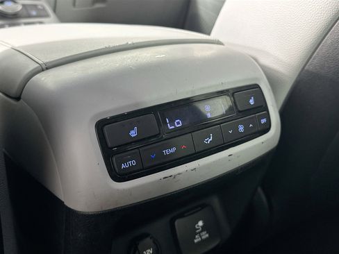 Used 2020 Hyundai Palisade SEL w/ Premium Package image 25