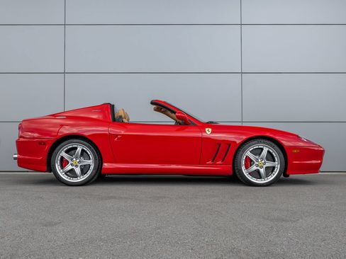 Used 2005 Ferrari 575M Maranello Superamerica RWD image 7