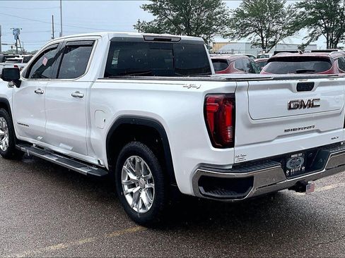 Used 2021 GMC Sierra 1500 SLT w/ SLT Premium Package AWD/4WD image 5