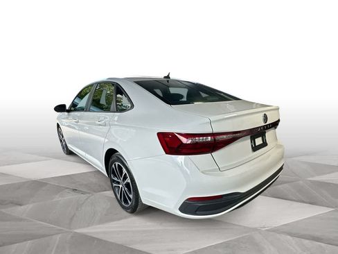 Used 2025 Volkswagen Jetta Sport FWD image 6