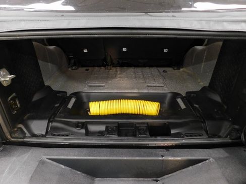 Used 2012 Jeep Wrangler Unlimited Sport image 82