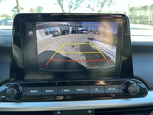 Certified 2023 Kia Forte LXS image 22