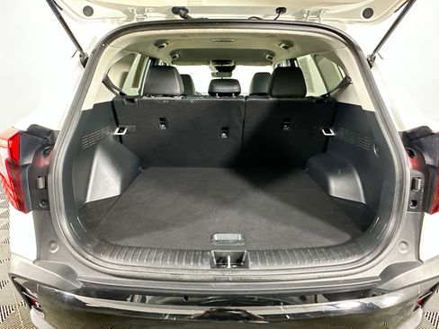 Used 2025 Kia Seltos S image 28