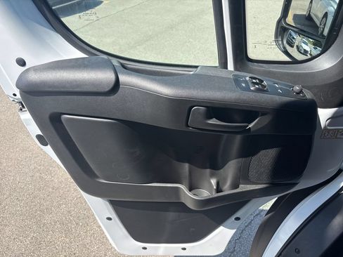 New 2026 RAM ProMaster 1500 w/ Cold Weather Group FWD image 31