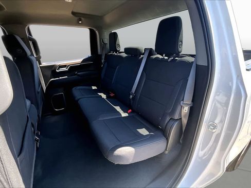 Used 2025 Chevrolet Silverado 1500 LT RWD image 21