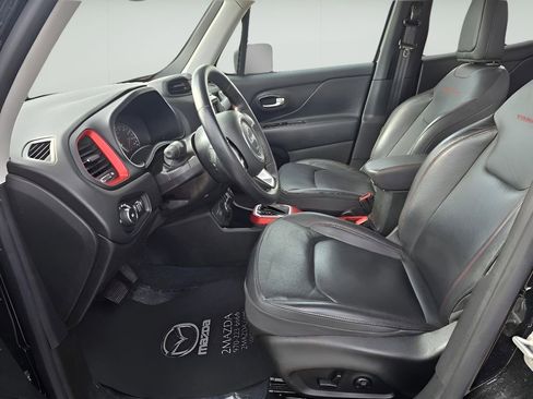 Used 2020 Jeep Renegade Trailhawk w/ Premium Leather Group image 12