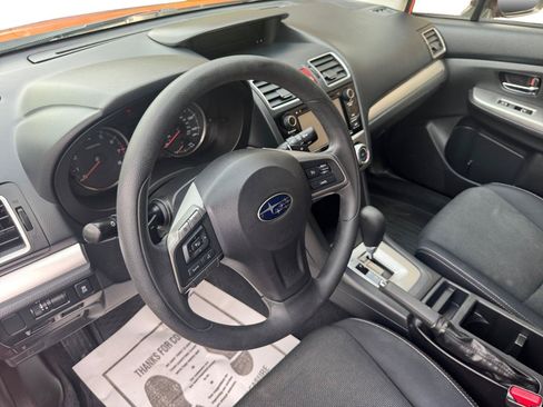 Used 2015 Subaru Crosstrek 2.0i Premium AWD/4WD image 3