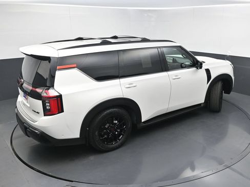 Used 2026 Nissan Armada PRO-4X AWD/4WD image 39