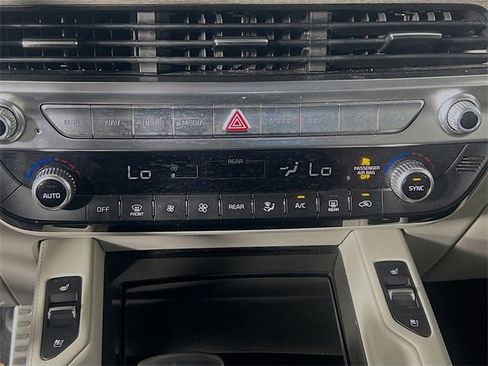 Used 2021 Kia Telluride SX image 22