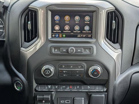 New 2026 GMC Sierra 2500 Pro w/ Convenience Package image 15