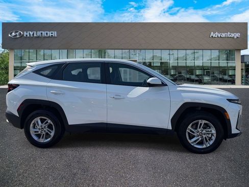 Used 2026 Hyundai Tucson SE AWD/4WD image 5