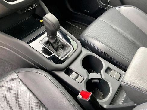 Used 2025 Subaru Forester Limited w/ Popular Package #2 image 17