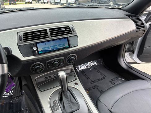 Used 2003 BMW Z4 3.0i RWD image 16