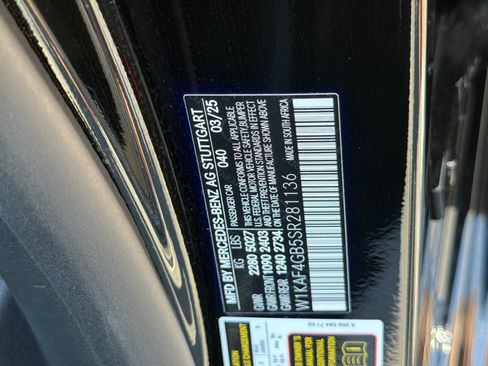 Used 2025 Mercedes-Benz C 300 Sedan image 27