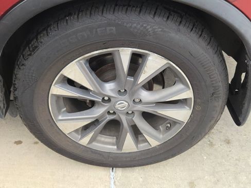 Used 2017 Nissan Murano SL w/ Cargo Package FWD image 9