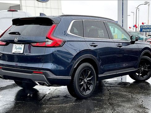 Used 2025 Honda CR-V Sport image 11