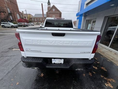 Used 2022 Chevrolet Silverado 1500 Custom Trail Boss image 37