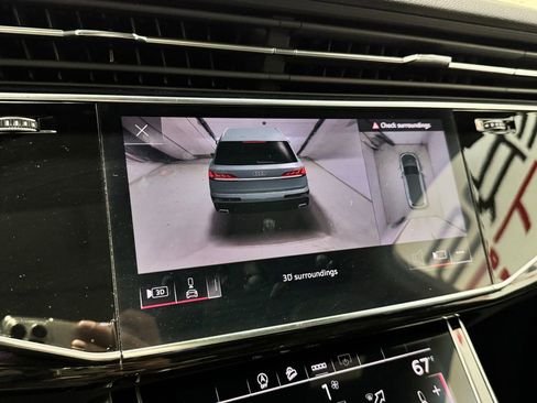 Used 2025 Audi Q7 3.0T Premium Plus image 25