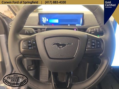 Used 2022 Ford Mustang Mach-E Premium AWD/4WD image 31