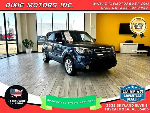 Used 2016 Kia Soul + image 1