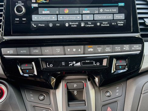 Certified 2026 Honda Odyssey EX-L image 14
