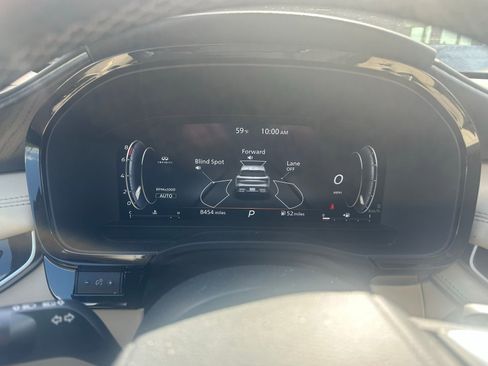 Used 2025 INFINITI QX60 Sensory AWD/4WD image 5