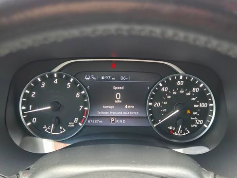 Used 2022 Nissan Frontier SV RWD image 15