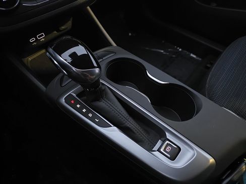 Used 2024 Buick Envista Preferred image 20