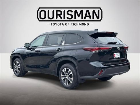 Certified 2024 Toyota Highlander XLE AWD/4WD image 26