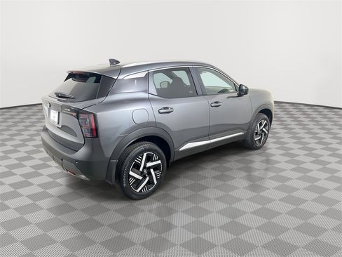 New 2026 Nissan Kicks SV image 8