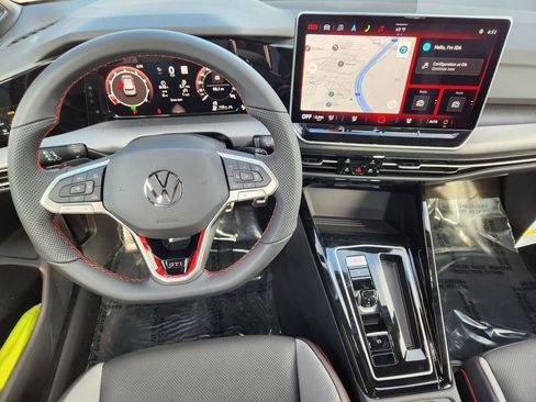 New 2026 Volkswagen GTI SE image 2