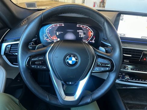 Used 2023 BMW 540i xDrive w/ Premium Package image 2