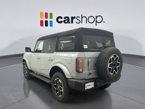 Used 2024 Ford Bronco Outer Banks image 2